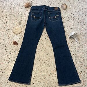 American Eagle Dark Blue Artist Flare Jeans Size 2/31 Inseam Like New!